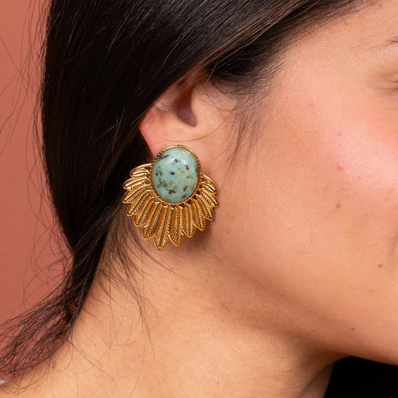 Boucles d'oreilles ethniques cabochon vert Daphné | Acier inoxydable