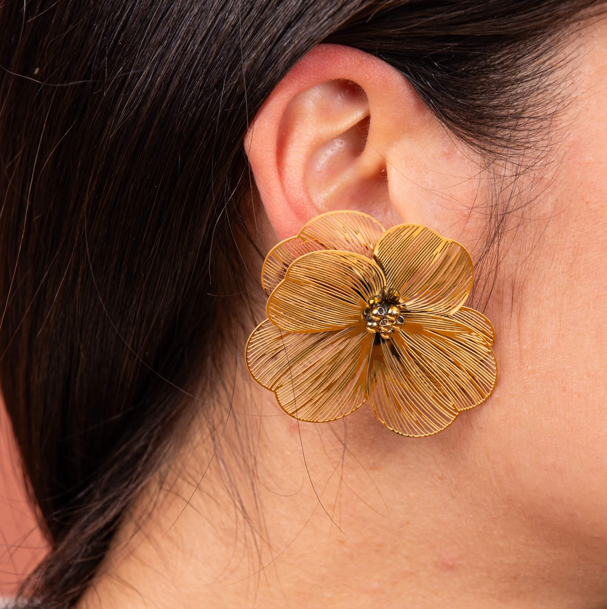 Boucles d'oreilles fleur Alix | Acier inoxydable