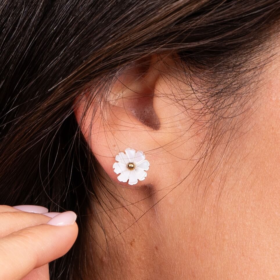 Boucles d'oreilles puces fleurs Annouck | Acier inoxydable et résine