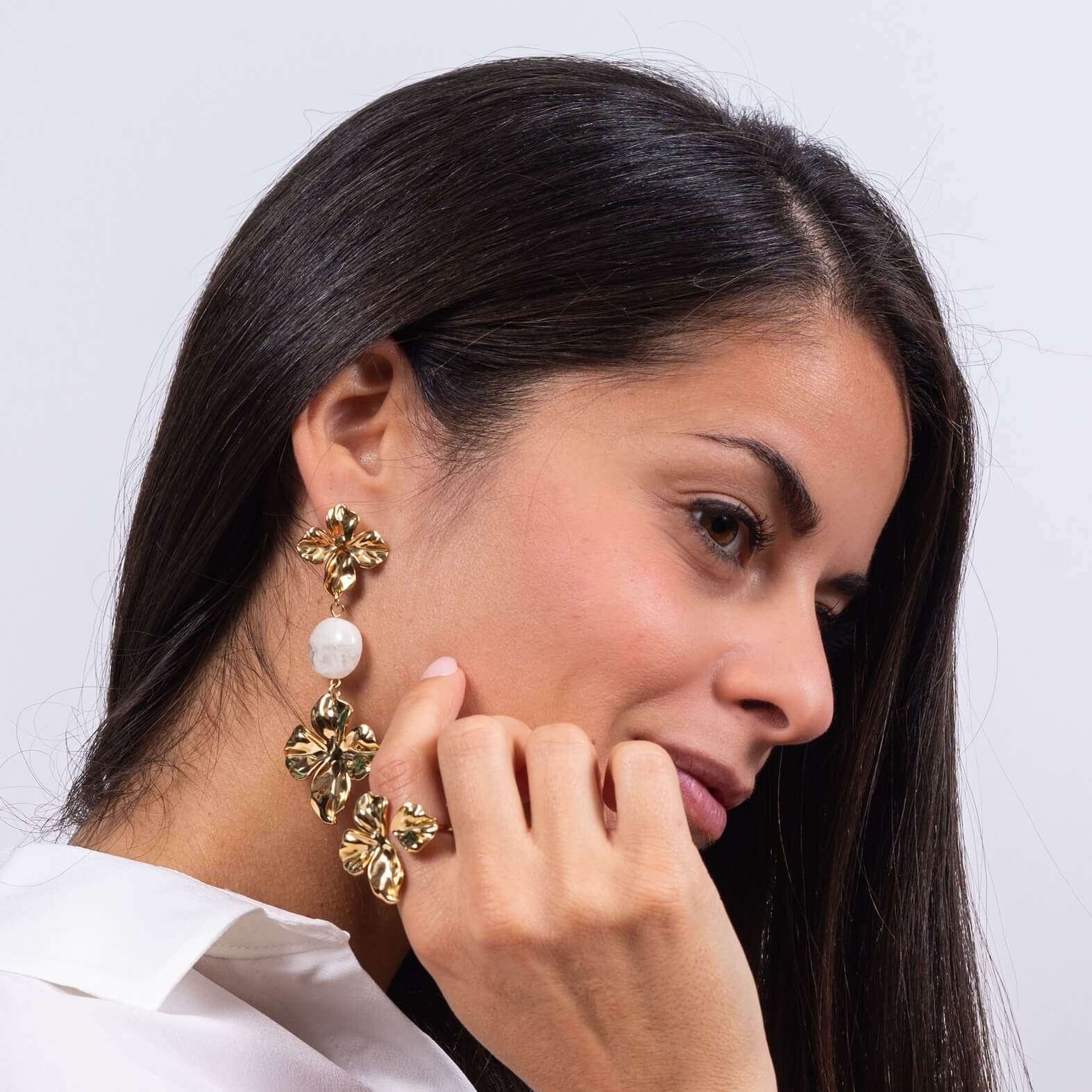 Boucles d'oreilles pendantes Stella - Résine et acier inoxydable